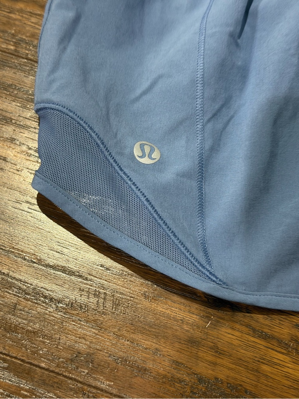 lululemon athletica Women's Blue Color Shorts Size 4 - Picture 3 of 12